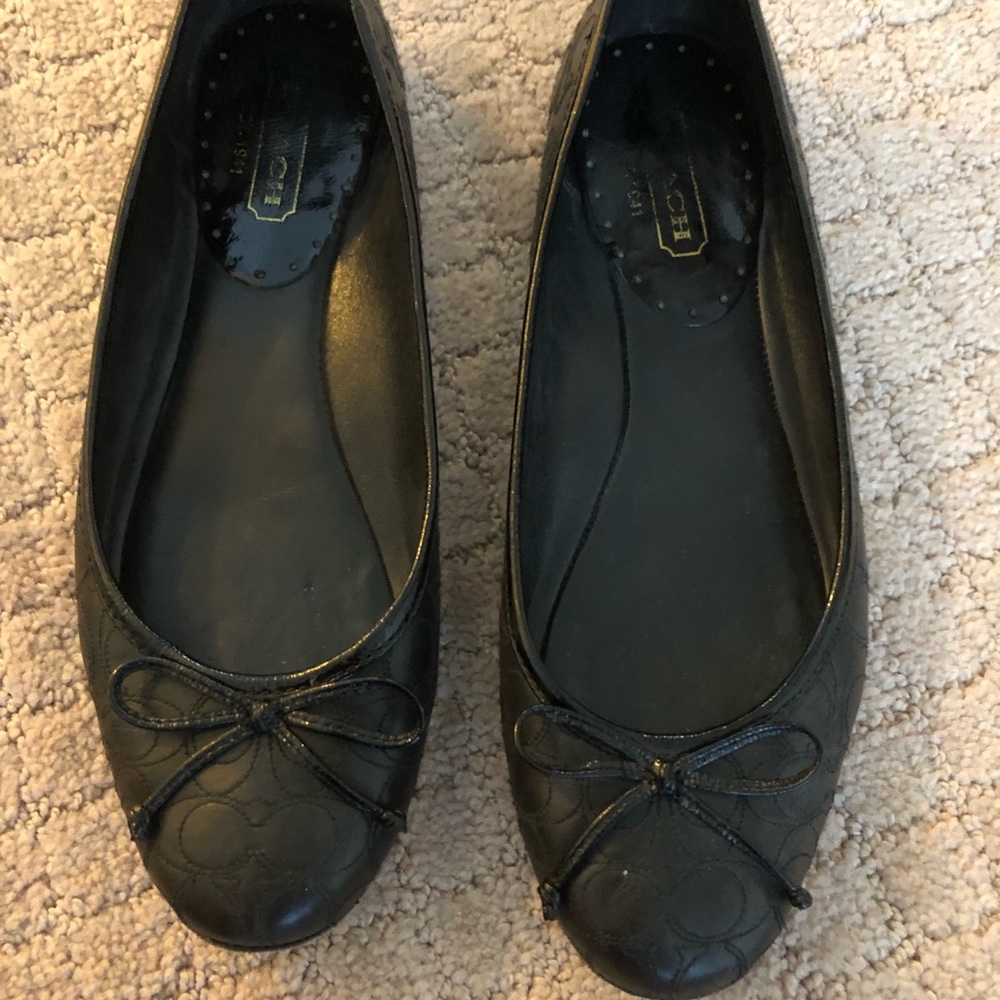 Authentic black coach flats!